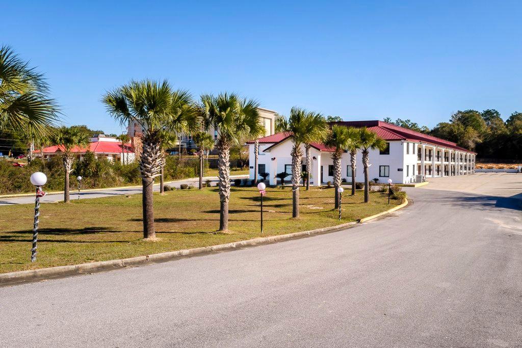Motel Red Roof
